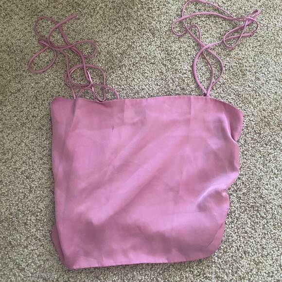 Pink crop top - Picture 1 of 2